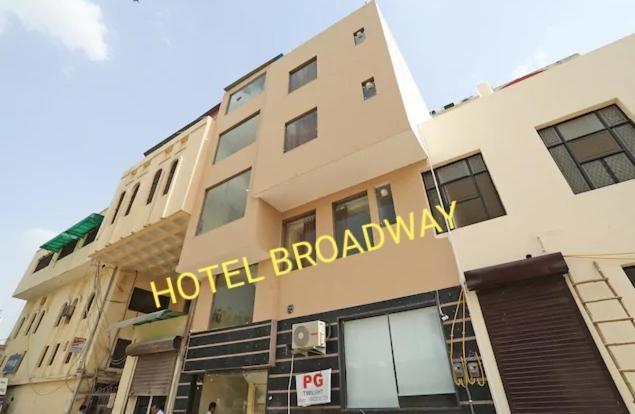 Hotel Broadway New Delhi Ngoại thất bức ảnh